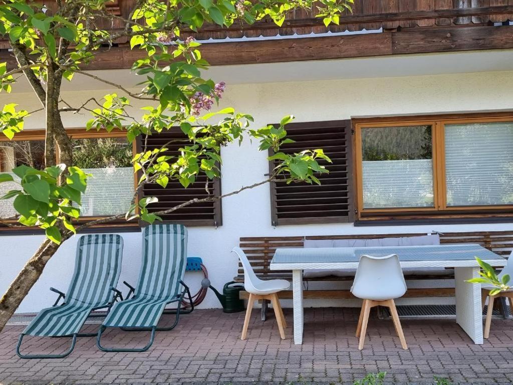 80 M2, Fuer Bis 6 Personen Mit Tollem Skigebiet, Zentral Und Doch Ruhig Waidring Luaran gambar